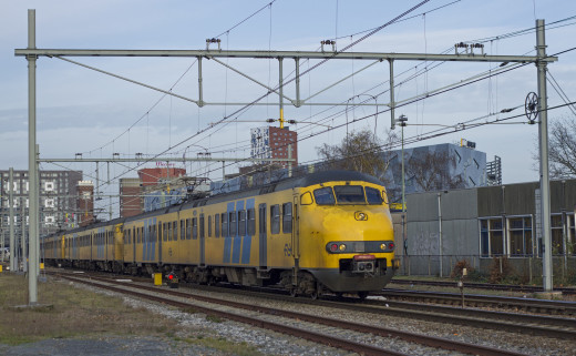 1069572 (a): :2048x1263
